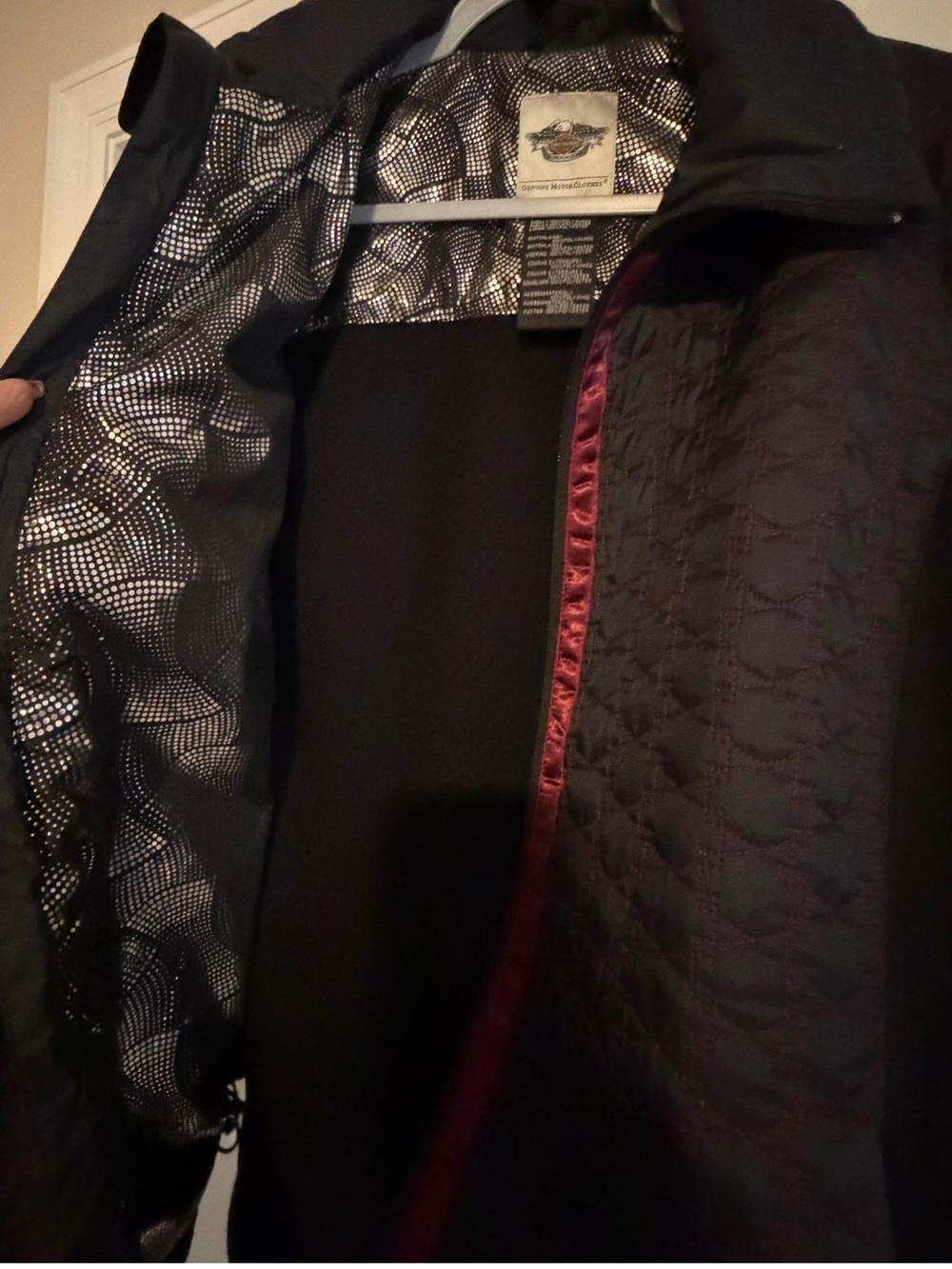 Harley-Davidson Women's Black & Red Quilted Lightweight Moto Jacket - Picture 9 of 16